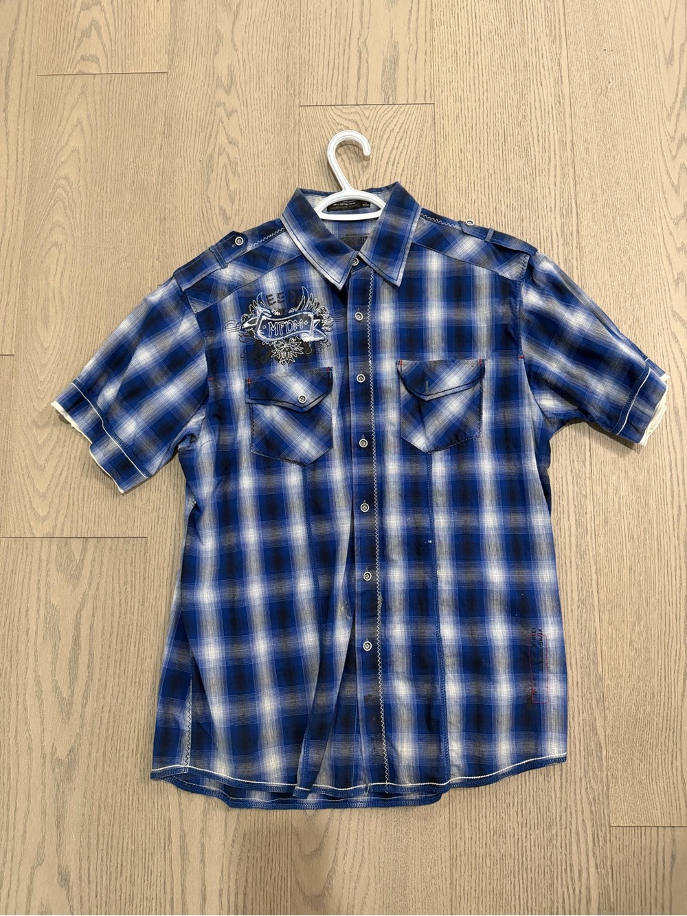 Men's Blue Plaid Short-Sleeve Button-Up Shirt